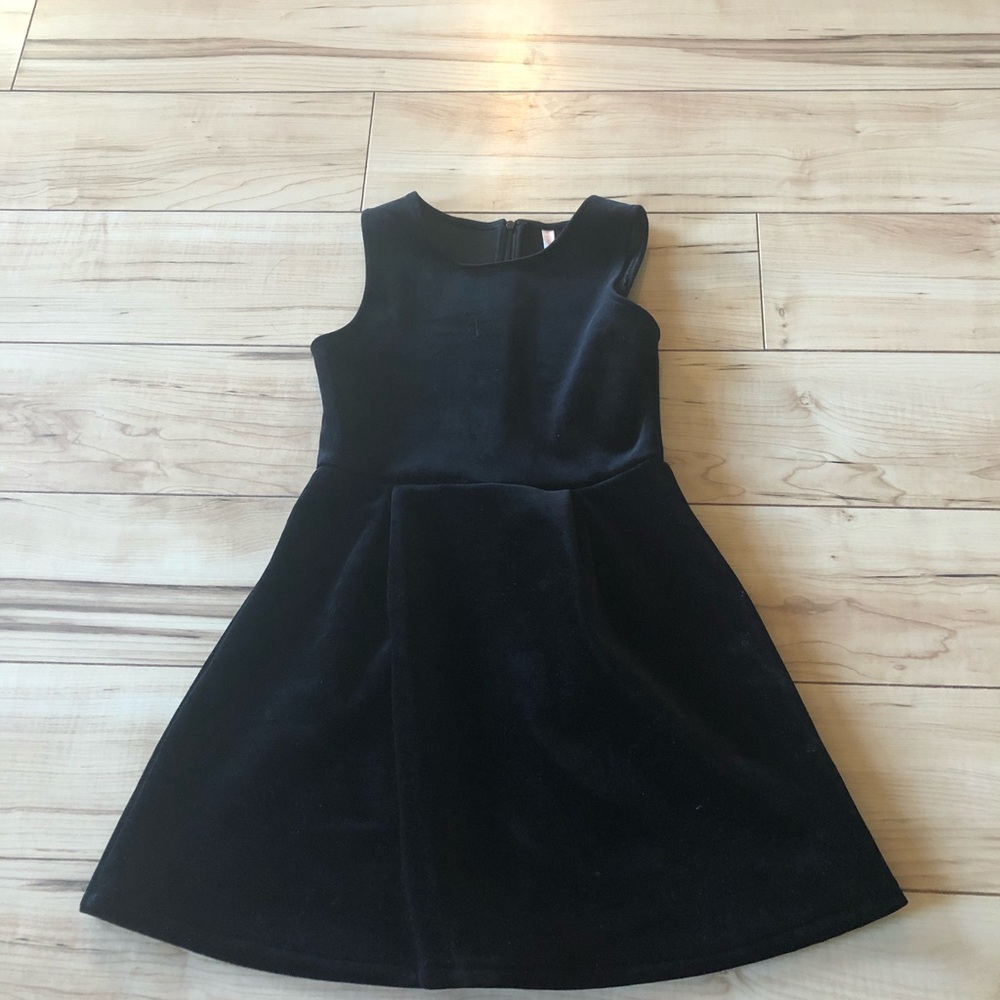 girls velvet dress